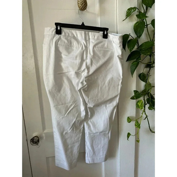 Apt 9 Modern Women’s size 14 white casual pants - Picture 6 of 7